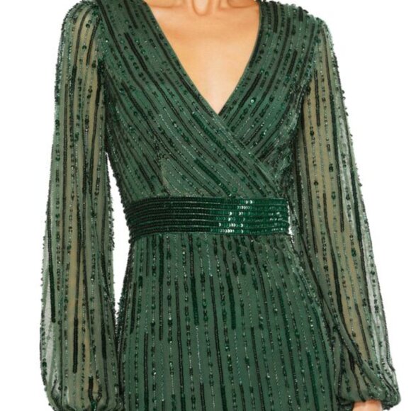 NWT $598 Size 10 Mac Duggal Sequined Wrap Over Puff Sleeve Gown - Picture 3 of 5